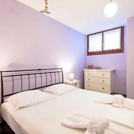 Aegean Whisper - Parikia בית נופש