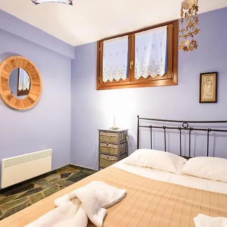 Aegean Whisper - Parikia * Krotiri