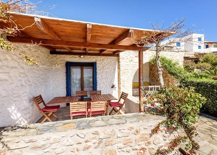 Aegean Whisper - Parikia *